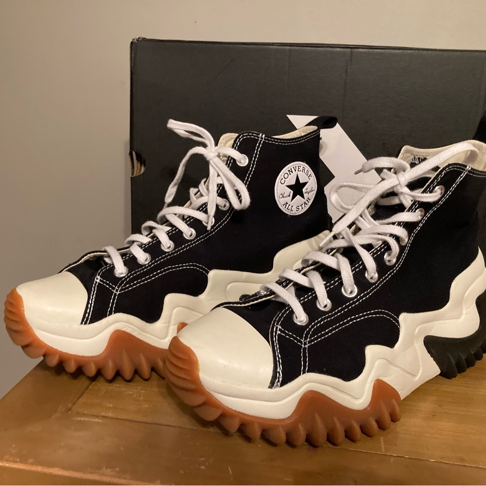 Converse Run Star Motion High Tops size 11.5